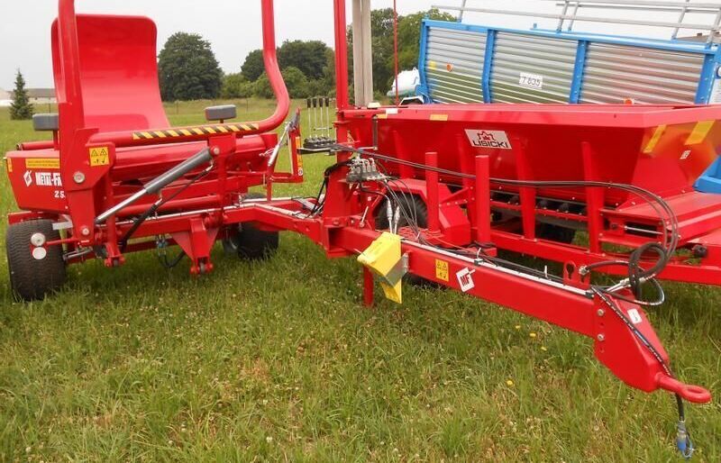 METAL-FACH Owijarka do bel Z593 samozaładowcza - Ovijalnik za bale: slika 2 METAL-FACH Owijarka do bel Z593 samozaładowcza - Ovijalnik za bale: slika 2