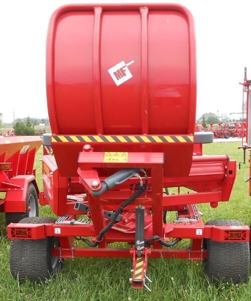 METAL-FACH Owijarka do bel Z593 samozaładowcza - Ovijalnik za bale: slika 3 METAL-FACH Owijarka do bel Z593 samozaładowcza - Ovijalnik za bale: slika 3