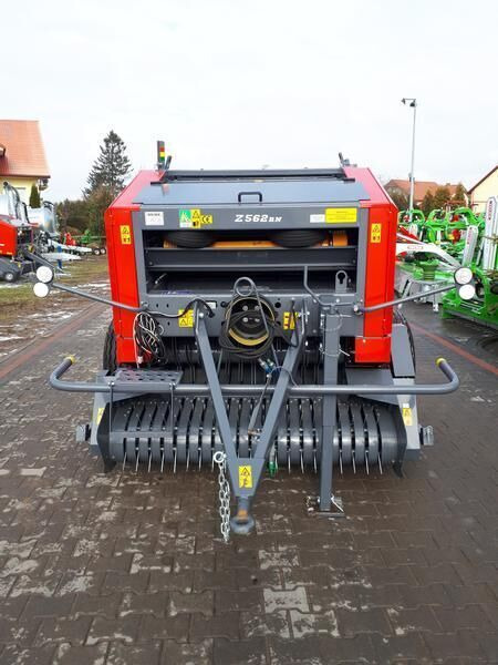 METAL-FACH Prasa Belująca/ πρέσα για σφυρίχτρα/ / Prensa de balas - Ovijalnik za bale: slika 2 METAL-FACH Prasa Belująca/ πρέσα για σφυρίχτρα/ / Prensa de balas - Ovijalnik za bale: slika 2