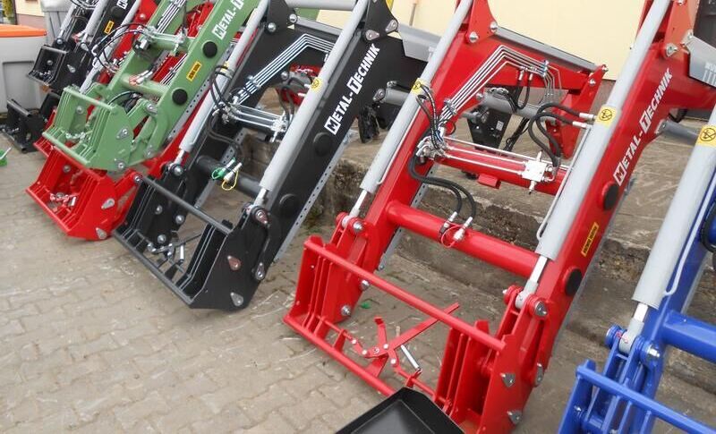 Metal-Technik Frontlader für Case/ Front loader/ Ładowacz TUR - Traktor: slika 4 Metal-Technik Frontlader für Case/ Front loader/ Ładowacz TUR - Traktor: slika 4