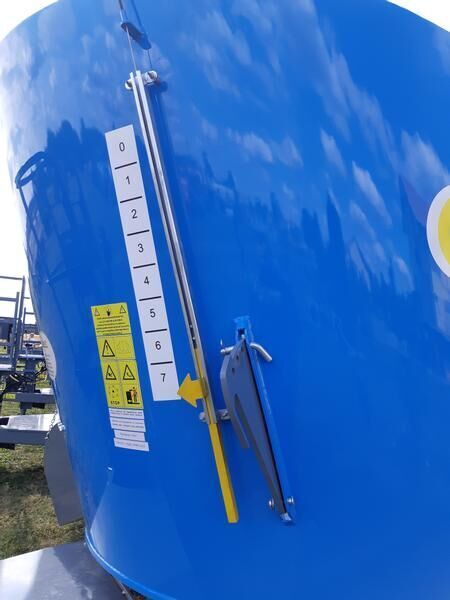 Zamet Paszowóz FIDER 10m3 - Mešalnik za krmo: slika 3 Zamet Paszowóz FIDER 10m3 - Mešalnik za krmo: slika 3