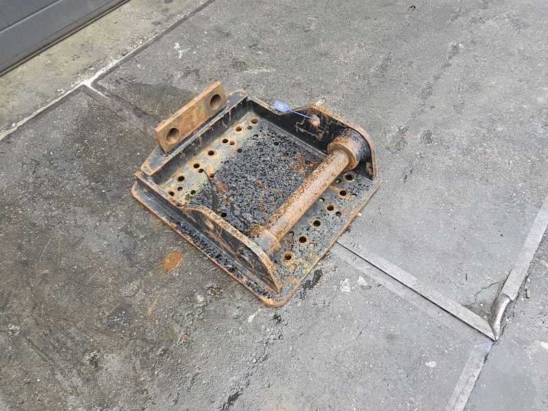 Kopplaat lehnhof cat patroon hammer plate lehnhof cat verachtert - Hitra spojka za Gradbeni stroj: slika 1 Kopplaat lehnhof cat patroon hammer plate lehnhof cat verachtert - Hitra spojka za Gradbeni stroj: slika 1