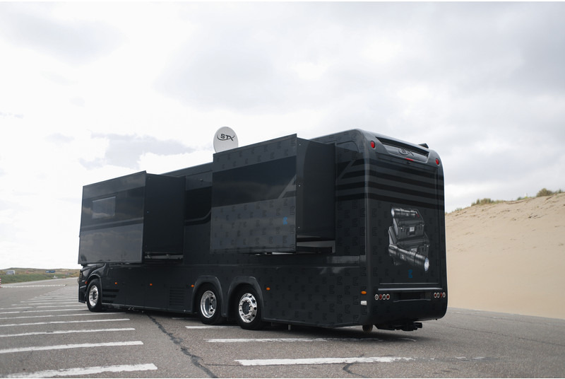 Mercedes-Benz ACTROS 2651 6X2 STX CAMPER POP-OUT MOTORHOME - Avtodom: slika 4 Mercedes-Benz ACTROS 2651 6X2 STX CAMPER POP-OUT MOTORHOME - Avtodom: slika 4