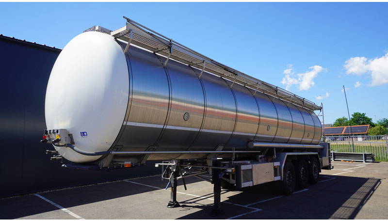 Burg 3 AXLE FOOD TRAILER 38.000 LTR - Polprikolica cisterna: slika 2 Burg 3 AXLE FOOD TRAILER 38.000 LTR - Polprikolica cisterna: slika 2