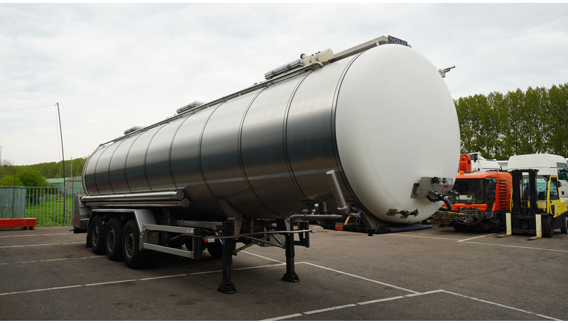 Burg 3 AXLE FOOD TRAILER 38.000 LTR - Polprikolica cisterna: slika 3 Burg 3 AXLE FOOD TRAILER 38.000 LTR - Polprikolica cisterna: slika 3