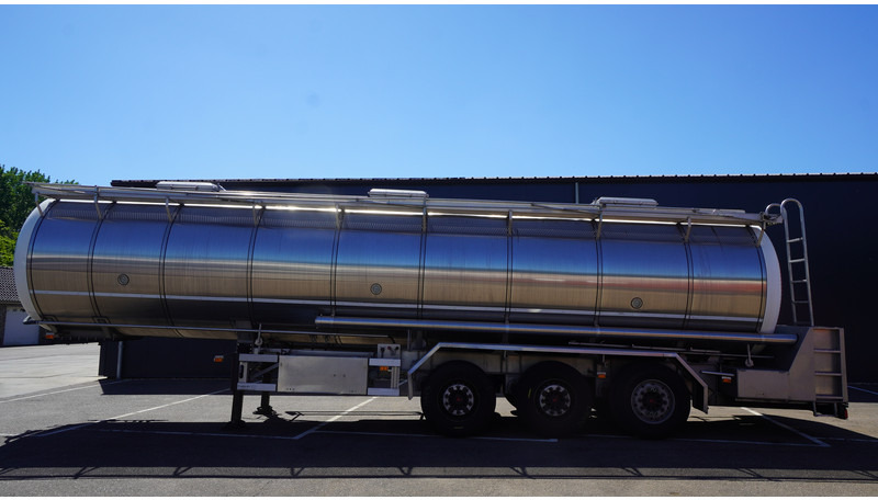 Burg 3 AXLE FOOD TRAILER 38.000 LTR - Polprikolica cisterna: slika 1 Burg 3 AXLE FOOD TRAILER 38.000 LTR - Polprikolica cisterna: slika 1