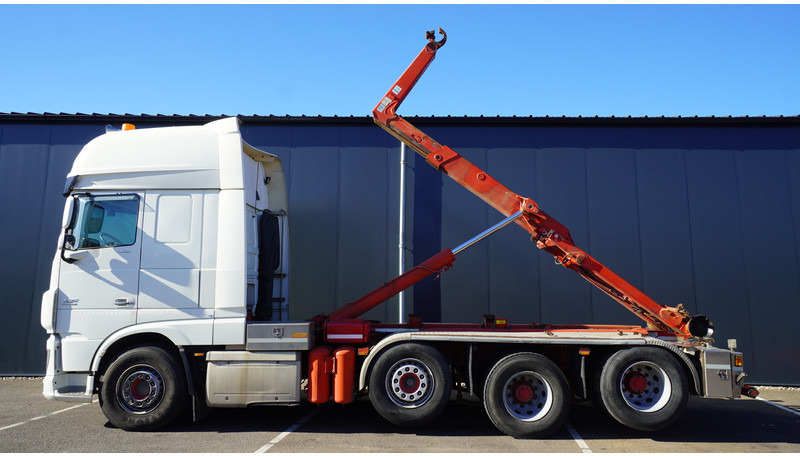 DAF XF460 8X2 HOOKARM SYSTEM TRUCK - Kotalni prekucni tovornjak: slika 1 DAF XF460 8X2 HOOKARM SYSTEM TRUCK - Kotalni prekucni tovornjak: slika 1