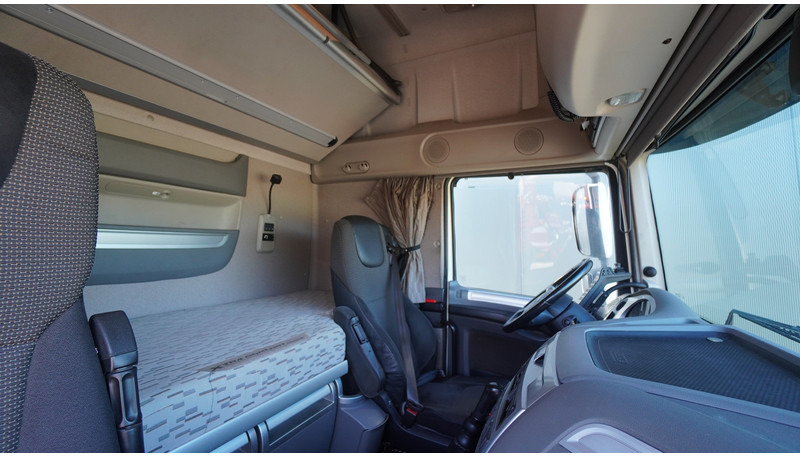 DAF XF460 8X2 HOOKARM SYSTEM TRUCK - Kotalni prekucni tovornjak: slika 5 DAF XF460 8X2 HOOKARM SYSTEM TRUCK - Kotalni prekucni tovornjak: slika 5