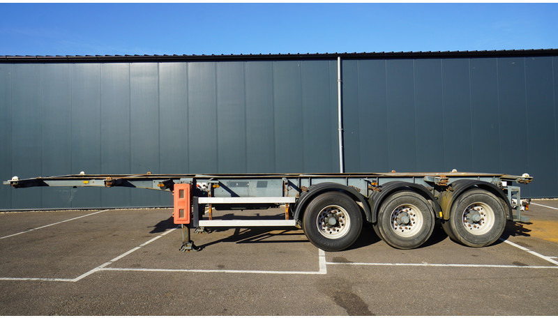Groenewegen 3 AXLE CONTAINER TRANSPORT TRAILER - Kontejnerska polprikolica/ Polprikolica z zamenljivim tovoriščem: slika 1 Groenewegen 3 AXLE CONTAINER TRANSPORT TRAILER - Kontejnerska polprikolica/ Polprikolica z zamenljivim tovoriščem: slika 1