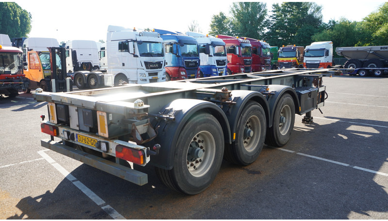 Groenewegen 3 AXLE CONTAINER TRANSPORT TRAILER - Kontejnerska polprikolica/ Polprikolica z zamenljivim tovoriščem: slika 4 Groenewegen 3 AXLE CONTAINER TRANSPORT TRAILER - Kontejnerska polprikolica/ Polprikolica z zamenljivim tovoriščem: slika 4