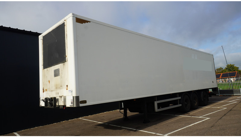 H.T.F. 3 AXLE ISOTHERM BOX TRAILER - Polprikolica hladilnik: slika 2 H.T.F. 3 AXLE ISOTHERM BOX TRAILER - Polprikolica hladilnik: slika 2