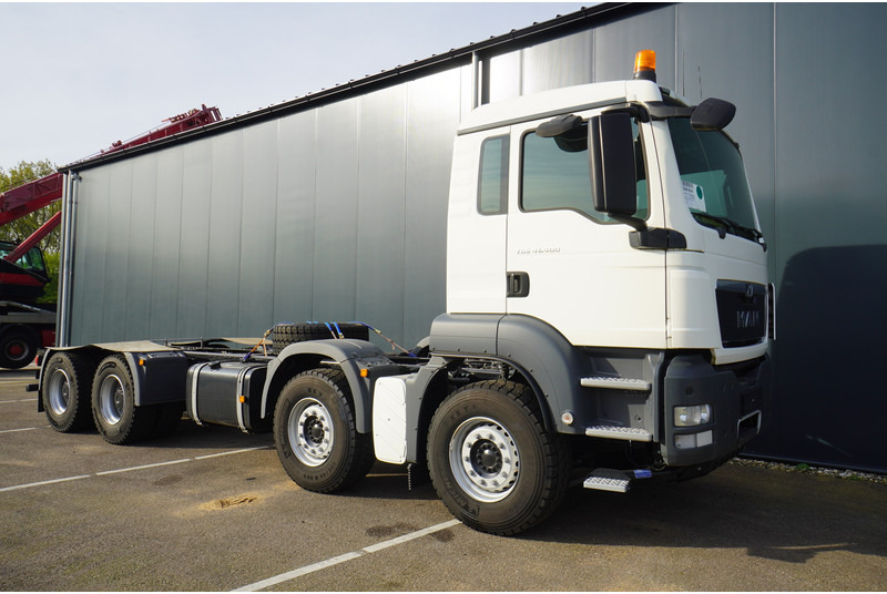 MAN TGS41.400 8X4 BB-WW NEW UNUSED CHASSIS EURO3 - Tovornjak-šasija: slika 4 MAN TGS41.400 8X4 BB-WW NEW UNUSED CHASSIS EURO3 - Tovornjak-šasija: slika 4