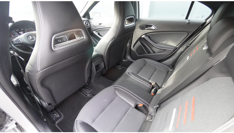 Mercedes-Benz A180d EURO6 - Minibus, Potniški kombi: slika 5 Mercedes-Benz A180d EURO6 - Minibus, Potniški kombi: slika 5