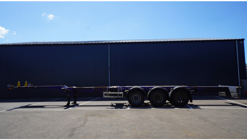 Pacton 3 AXLE MULTI CONTAINER TRANSPORT TRAILER EXTENDABLE 45 FT - Kontejnerska polprikolica/ Polprikolica z zamenljivim tovoriščem: slika 1 Pacton 3 AXLE MULTI CONTAINER TRANSPORT TRAILER EXTENDABLE 45 FT - Kontejnerska polprikolica/ Polprikolica z zamenljivim tovoriščem: slika 1