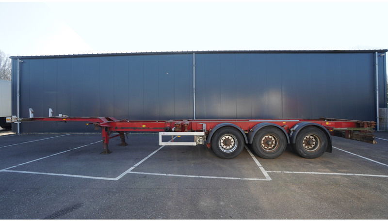 Renders 3 AXLE EXTENDABLE CONTAINER TRANSPORT TRAILER - Kontejnerska polprikolica/ Polprikolica z zamenljivim tovoriščem: slika 1 Renders 3 AXLE EXTENDABLE CONTAINER TRANSPORT TRAILER - Kontejnerska polprikolica/ Polprikolica z zamenljivim tovoriščem: slika 1
