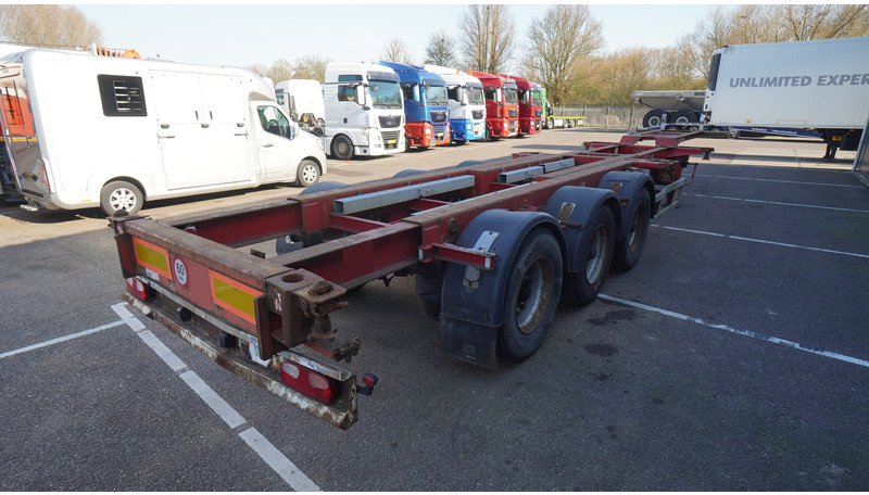 Renders 3 AXLE EXTENDABLE CONTAINER TRANSPORT TRAILER - Kontejnerska polprikolica/ Polprikolica z zamenljivim tovoriščem: slika 5 Renders 3 AXLE EXTENDABLE CONTAINER TRANSPORT TRAILER - Kontejnerska polprikolica/ Polprikolica z zamenljivim tovoriščem: slika 5