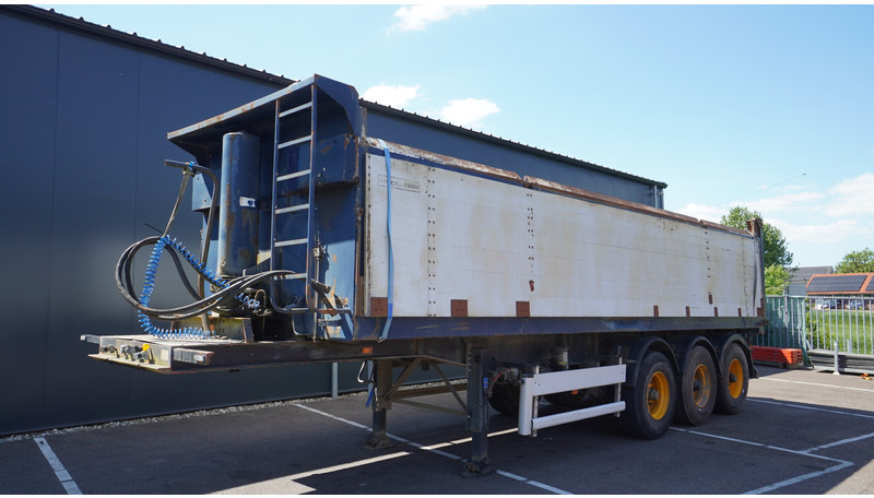 Renders 3 AXLE TIPPER TRAILER - Kiper polprikolica: slika 2 Renders 3 AXLE TIPPER TRAILER - Kiper polprikolica: slika 2