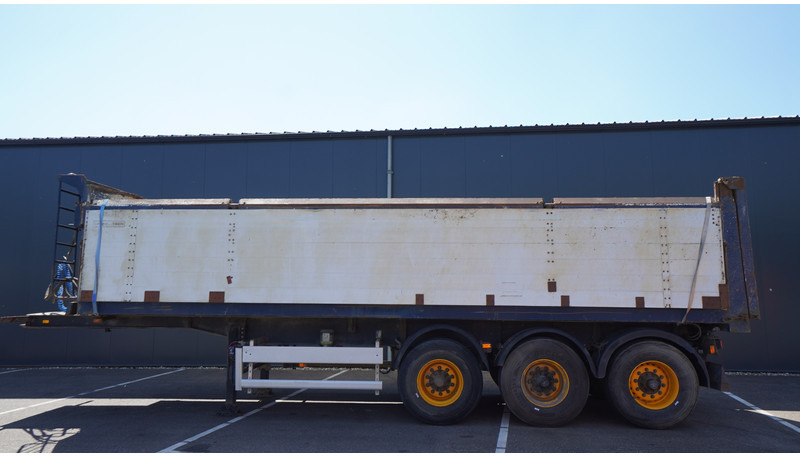 Renders 3 AXLE TIPPER TRAILER - Kiper polprikolica: slika 1 Renders 3 AXLE TIPPER TRAILER - Kiper polprikolica: slika 1