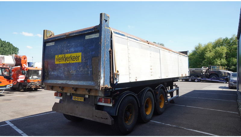 Renders 3 AXLE TIPPER TRAILER - Kiper polprikolica: slika 5 Renders 3 AXLE TIPPER TRAILER - Kiper polprikolica: slika 5