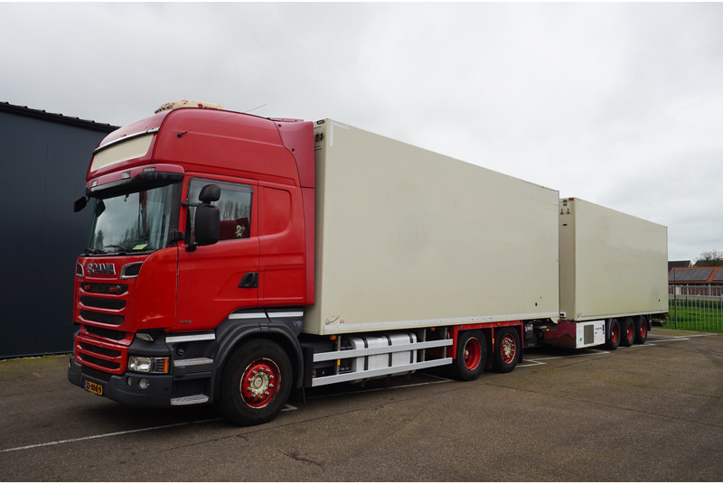 Scania R 580 V8 6X2 FRIGO RETARDER IN COMBI WITH BURG TRAILER - Tovornjak hladilnik: slika 3 Scania R 580 V8 6X2 FRIGO RETARDER IN COMBI WITH BURG TRAILER - Tovornjak hladilnik: slika 3