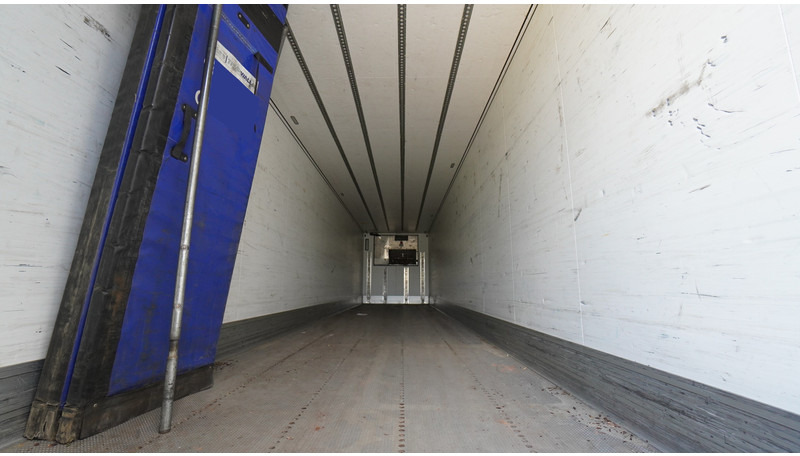 Schmitz Cargobull 3 AXLE FRIGO TRAILER WITH THERMO KING SLX I BI-TEMP - Polprikolica hladilnik: slika 4 Schmitz Cargobull 3 AXLE FRIGO TRAILER WITH THERMO KING SLX I BI-TEMP - Polprikolica hladilnik: slika 4