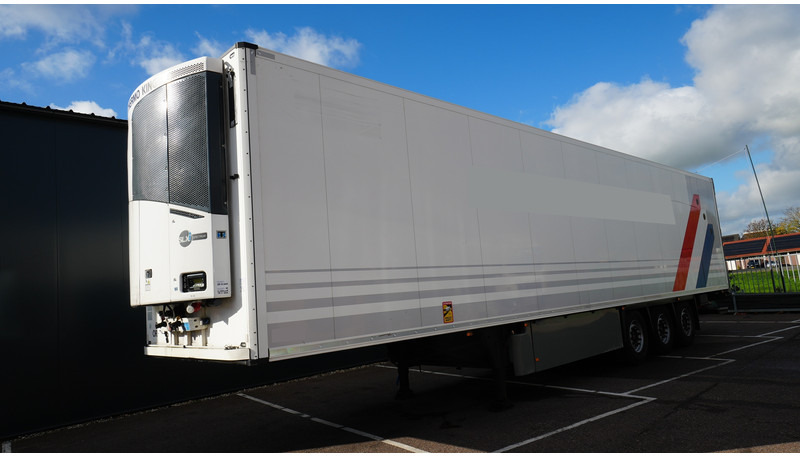 Schmitz Cargobull 3 AXLE FRIGO TRAILER WITH THERMO KING SLX I BI-TEMP - Polprikolica hladilnik: slika 2 Schmitz Cargobull 3 AXLE FRIGO TRAILER WITH THERMO KING SLX I BI-TEMP - Polprikolica hladilnik: slika 2