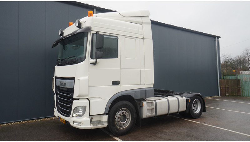 DAF XF 440 EURO 6 SPACECAB - Vlačilec: slika 3 DAF XF 440 EURO 6 SPACECAB - Vlačilec: slika 3