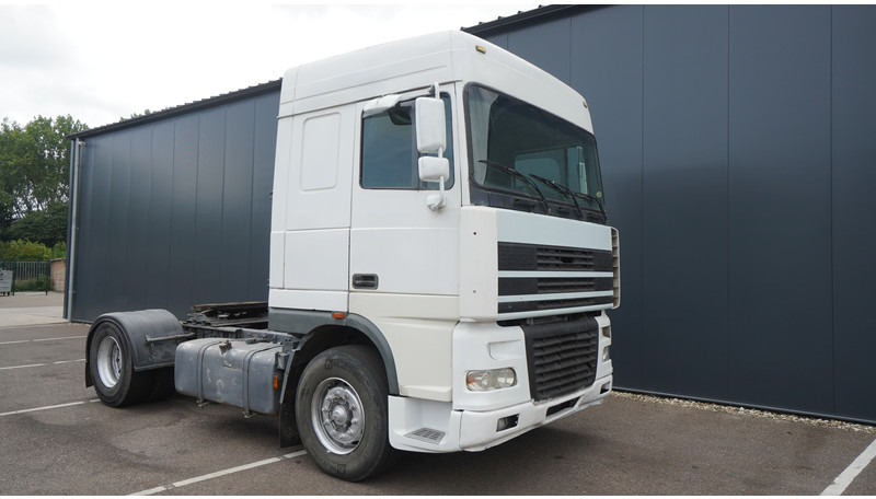DAF XF 95.380 SC MANUAL GEARBOX - Vlačilec: slika 3 DAF XF 95.380 SC MANUAL GEARBOX - Vlačilec: slika 3