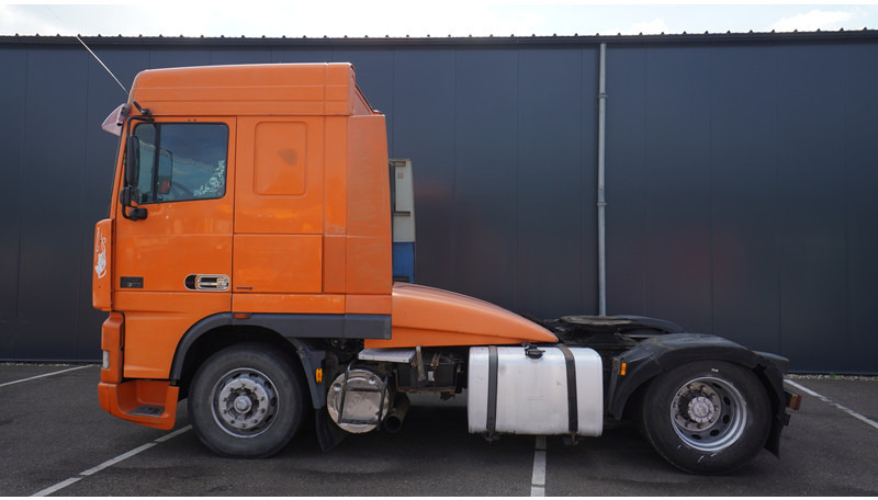 DAF XF 95.380 SC MANUAL GEARBOX - Vlačilec: slika 1 DAF XF 95.380 SC MANUAL GEARBOX - Vlačilec: slika 1