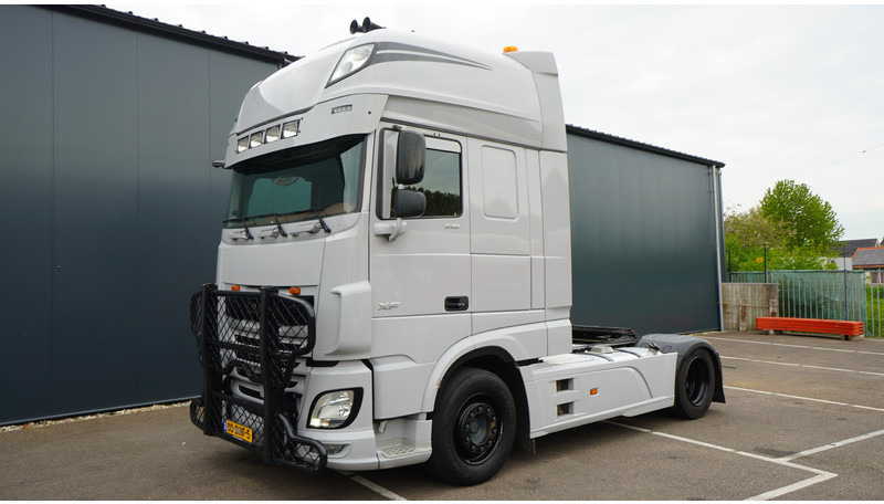 DAF XF530 FT SSC EURO 6 574.000KM INTARDER - Vlačilec: slika 3 DAF XF530 FT SSC EURO 6 574.000KM INTARDER - Vlačilec: slika 3
