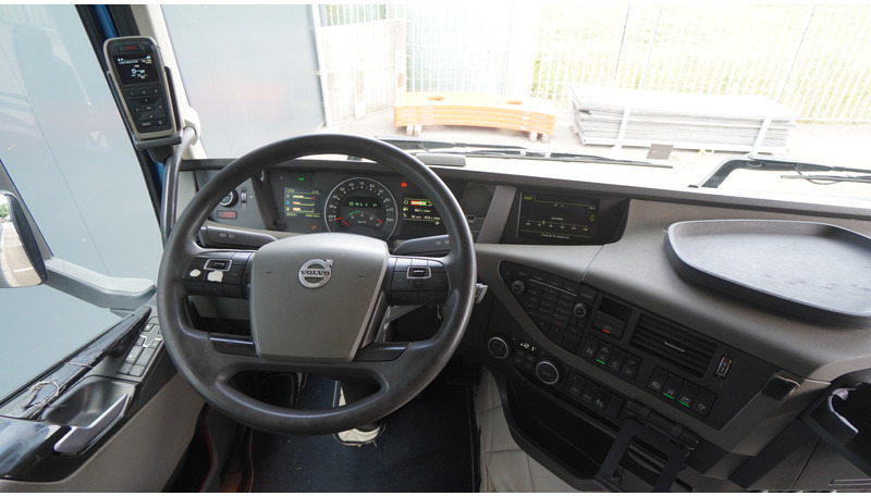 Volvo FH 540 6X4 EURO 6 GLOBETROTTER - Vlačilec: slika 5 Volvo FH 540 6X4 EURO 6 GLOBETROTTER - Vlačilec: slika 5