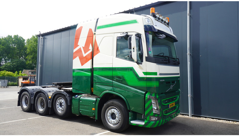 Volvo FH16 750 8X4 260T 683.000KM - Vlačilec: slika 4 Volvo FH16 750 8X4 260T 683.000KM - Vlačilec: slika 4