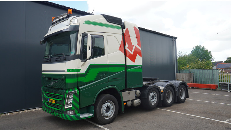 Volvo FH16 750 8X4 260T 683.000KM - Vlačilec: slika 3 Volvo FH16 750 8X4 260T 683.000KM - Vlačilec: slika 3