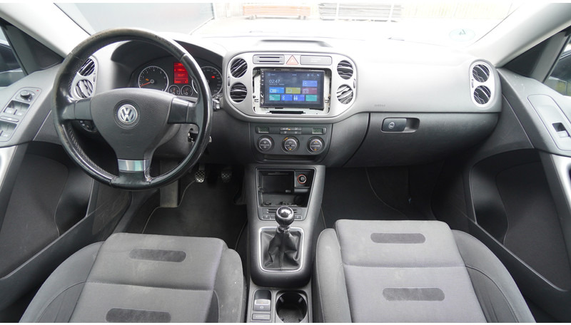 Volkswagen Tiguan 1.4TSI SPORT & STYLE 4MOTION - Minibus, Potniški kombi: slika 5 Volkswagen Tiguan 1.4TSI SPORT & STYLE 4MOTION - Minibus, Potniški kombi: slika 5