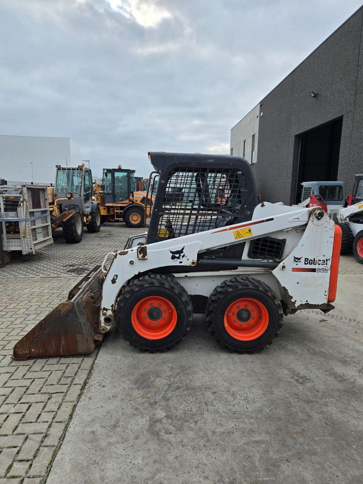 Bobcat S450 - Kolesni nakladalec: slika 4 Bobcat S450 - Kolesni nakladalec: slika 4