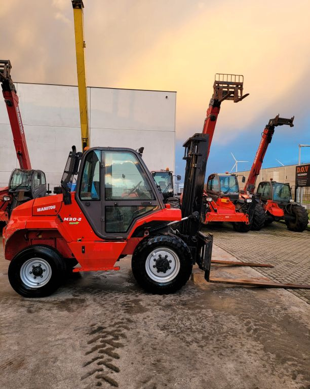 Manitou M30-2 - Diesel viličar: slika 4 Manitou M30-2 - Diesel viličar: slika 4