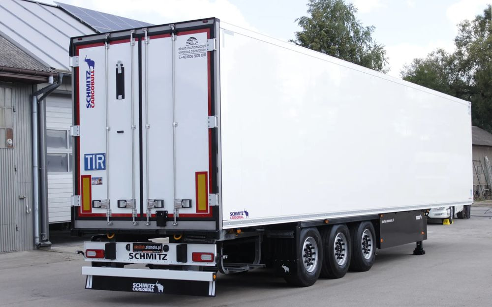 Schmitz Cargobull FP 60 V7 Thermo King SLXi 300 / *2021 ROK *TYLKO 3 907 MTG** / JAK NOWA / ŚCIANA 7 CM / - Polprikolica hladilnik: slika 4 Schmitz Cargobull FP 60 V7 Thermo King SLXi 300 / *2021 ROK *TYLKO 3 907 MTG** / JAK NOWA / ŚCIANA 7 CM / - Polprikolica hladilnik: slika 4