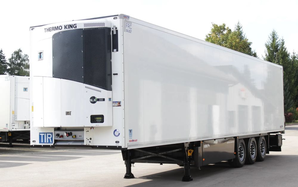 Schmitz Cargobull FP 60 V7 Thermo King SLXi 300 / *2021 ROK *TYLKO 3 907 MTG** / JAK NOWA / ŚCIANA 7 CM / - Polprikolica hladilnik: slika 2 Schmitz Cargobull FP 60 V7 Thermo King SLXi 300 / *2021 ROK *TYLKO 3 907 MTG** / JAK NOWA / ŚCIANA 7 CM / - Polprikolica hladilnik: slika 2