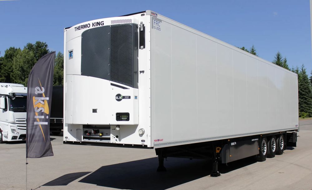 Schmitz Cargobull FP 60 V7 Thermo King SLXi 300 / JAK NOWA / ŚCIANA 7 CM / - Polprikolica hladilnik: slika 1 Schmitz Cargobull FP 60 V7 Thermo King SLXi 300 / JAK NOWA / ŚCIANA 7 CM / - Polprikolica hladilnik: slika 1
