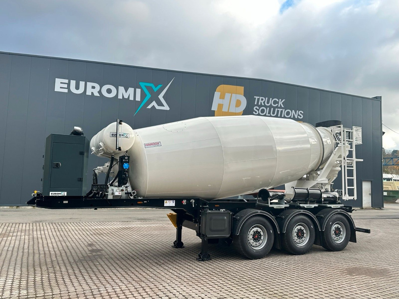 EUROMIX MTP - 12m³ Betonmischer-Auflieger - Avtomešalec: slika 3 EUROMIX MTP - 12m³ Betonmischer-Auflieger - Avtomešalec: slika 3