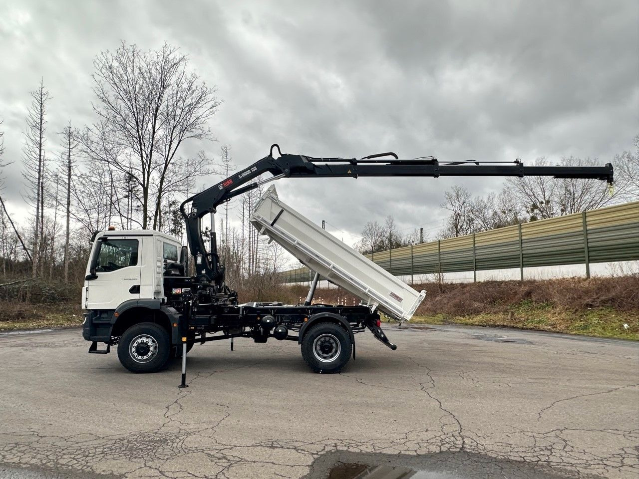 MAN TGM 18.320 4x4 Euro6e Hiab X-HiDuo 138DS-3 - Tovornjak z dvigalom: slika 5 MAN TGM 18.320 4x4 Euro6e Hiab X-HiDuo 138DS-3 - Tovornjak z dvigalom: slika 5