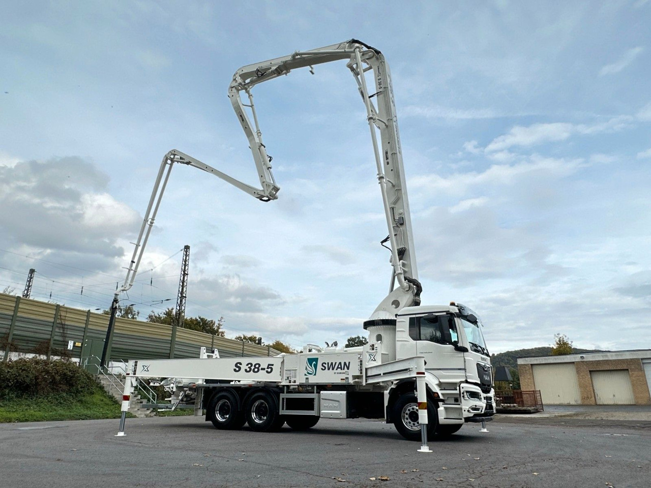 MAN TGS 26.510 6x4 SWAN TSP 38-5 160RZ ( 38m ) - Avtomešalec: slika 1 MAN TGS 26.510 6x4 SWAN TSP 38-5 160RZ ( 38m ) - Avtomešalec: slika 1
