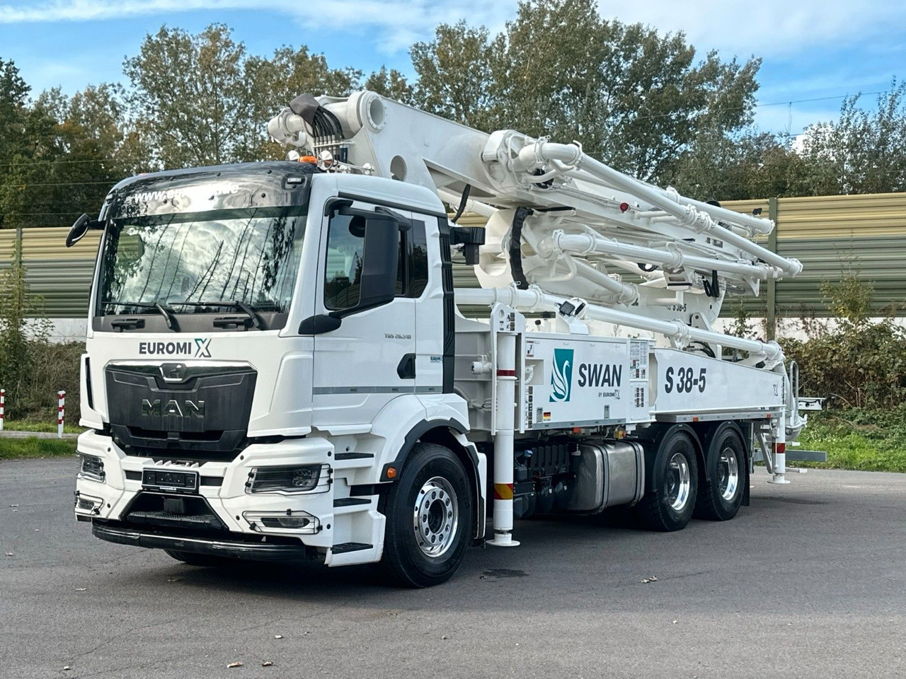 MAN TGS 26.510 6x4 SWAN TSP 38-5 160RZ ( 38m ) - Avtomešalec: slika 2 MAN TGS 26.510 6x4 SWAN TSP 38-5 160RZ ( 38m ) - Avtomešalec: slika 2