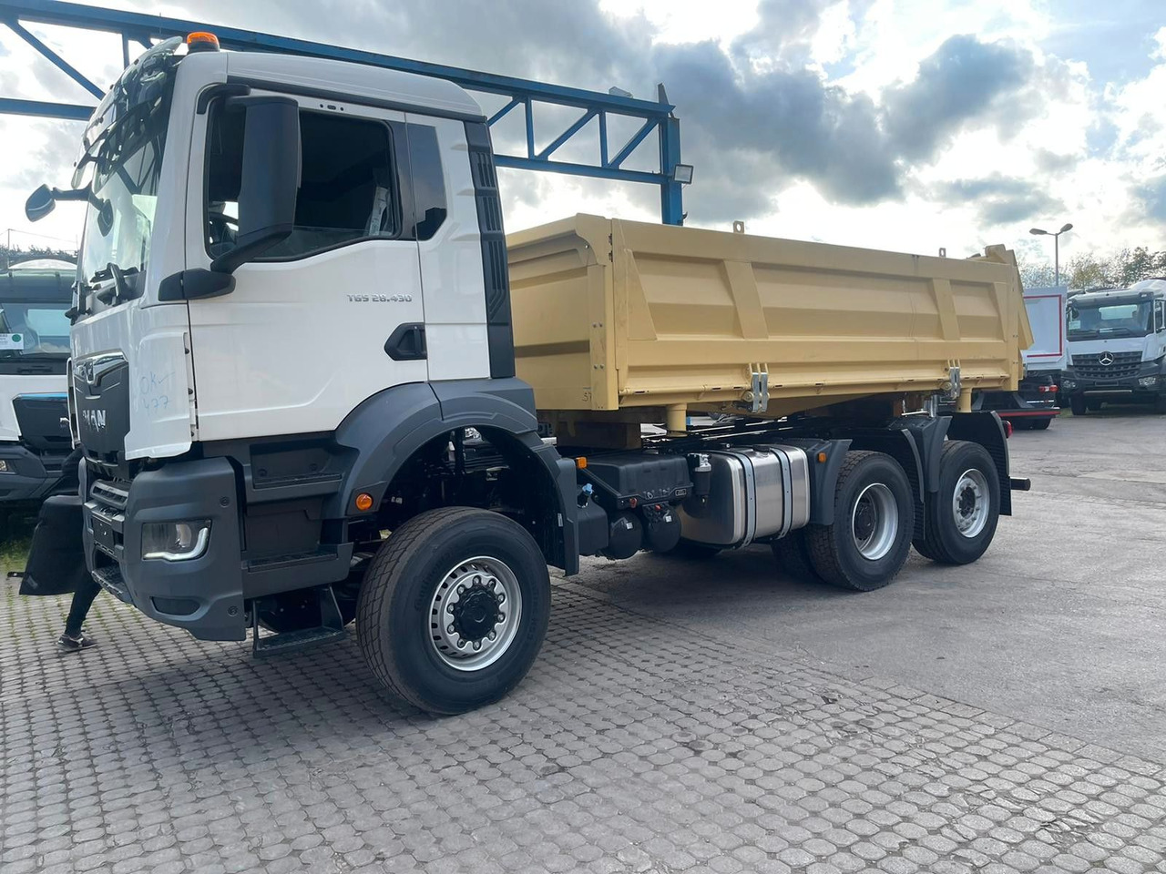 MAN TGS 28.440 6x4-4 / 3-Seiten- Kipper EuromixMTP - Tovornjak prekucnik: slika 1 MAN TGS 28.440 6x4-4 / 3-Seiten- Kipper EuromixMTP - Tovornjak prekucnik: slika 1