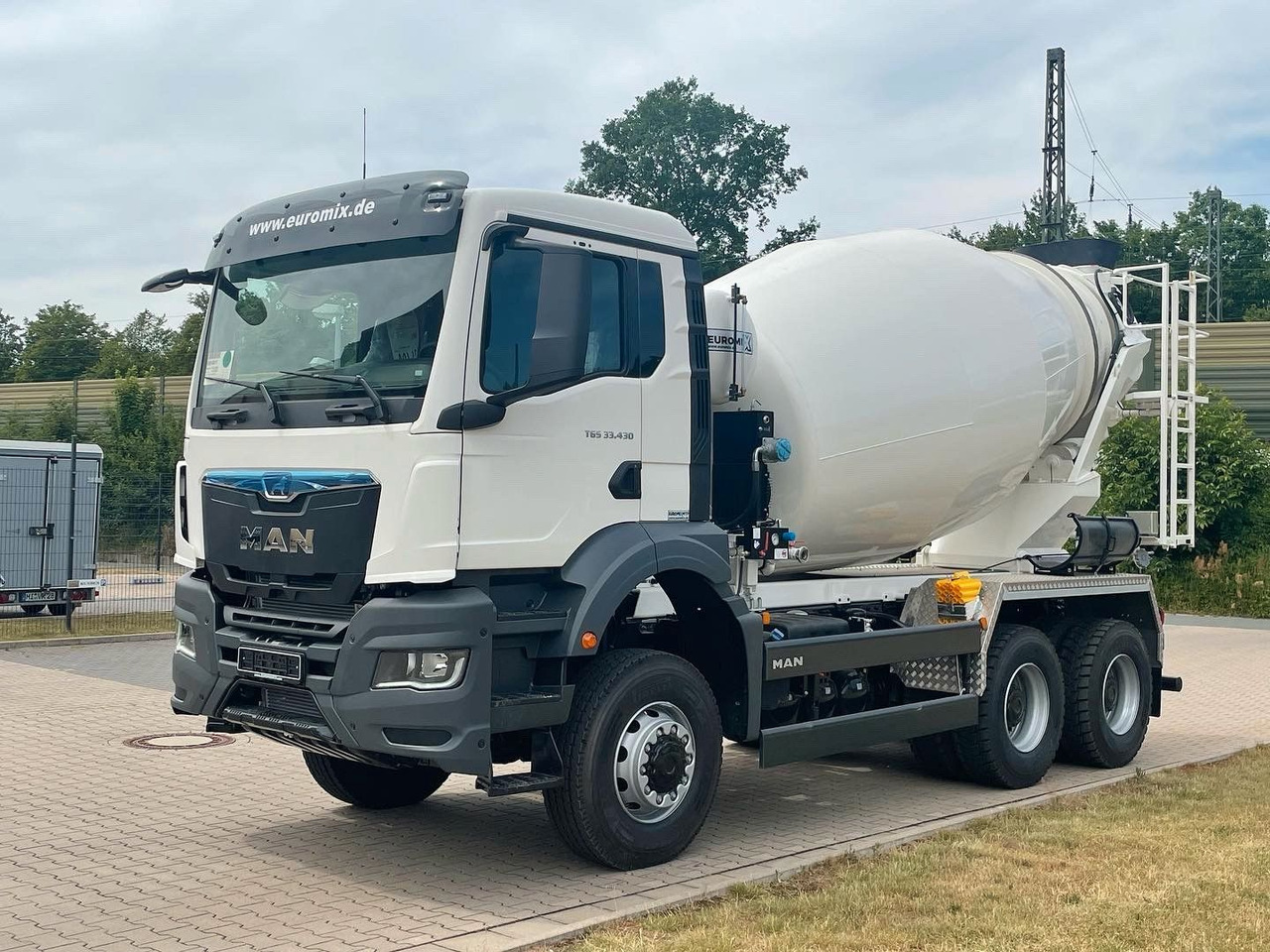 MAN TGS 33.440 6X4 / 6X6 /Euro6e EuromiX EM 8 - Avtomešalec: slika 1 MAN TGS 33.440 6X4 / 6X6 /Euro6e EuromiX EM 8 - Avtomešalec: slika 1
