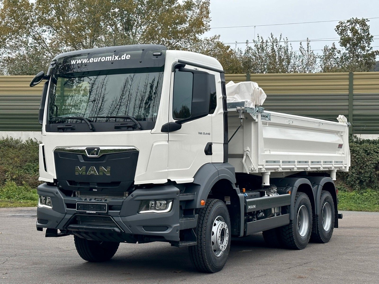 MAN TGS 33.440 6x4 /Euro6 3-Seiten-Kipper EuromixMTP - Tovornjak prekucnik: slika 2 MAN TGS 33.440 6x4 /Euro6 3-Seiten-Kipper EuromixMTP - Tovornjak prekucnik: slika 2