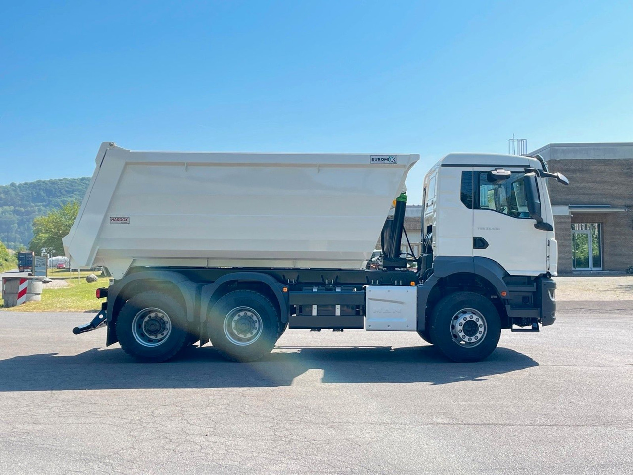 MAN TGS 33.440 6x4/Euro6e EuromixMTP Mulden-Kipper - Tovornjak prekucnik: slika 5 MAN TGS 33.440 6x4/Euro6e EuromixMTP Mulden-Kipper - Tovornjak prekucnik: slika 5