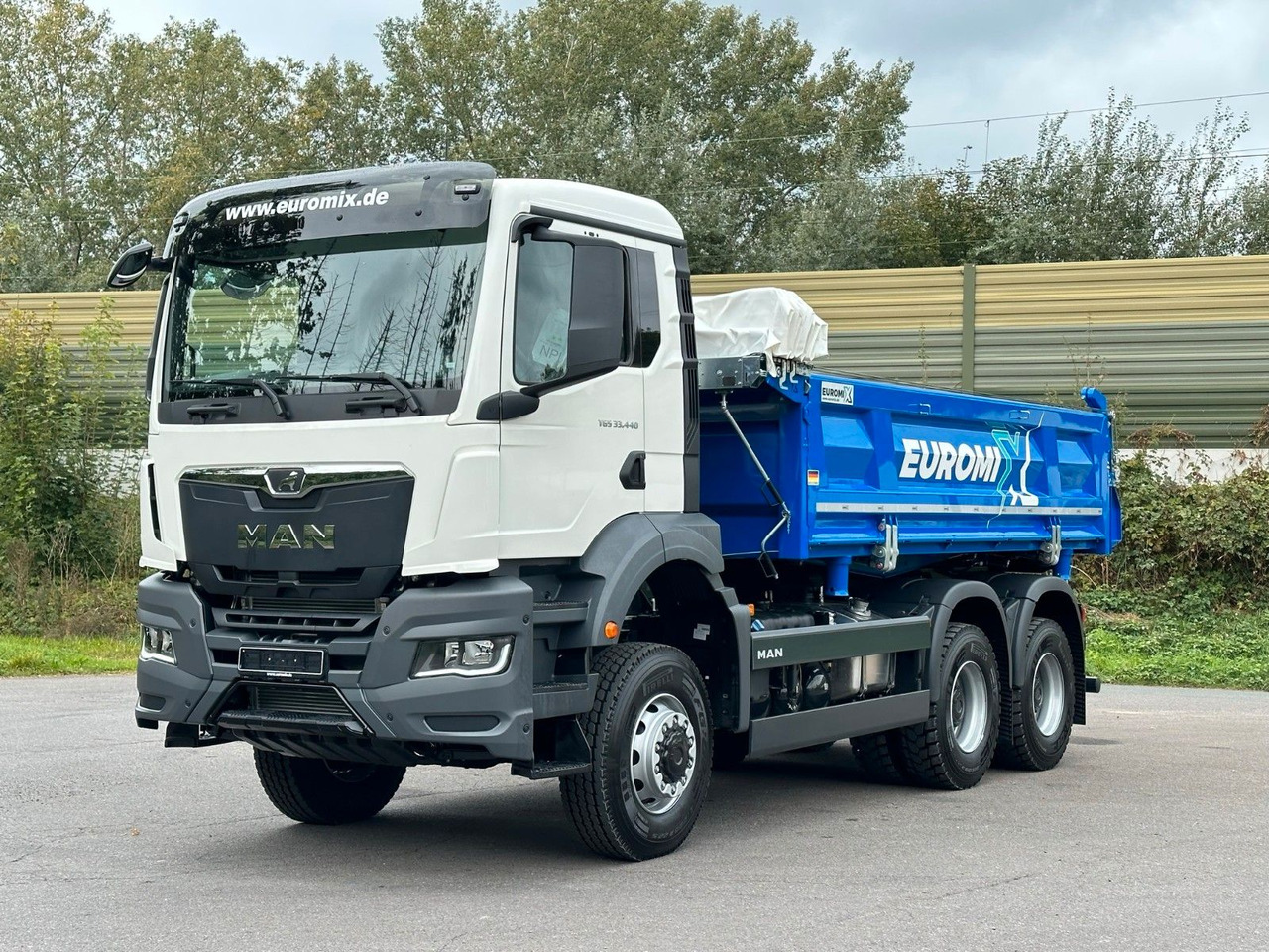 MAN TGS 33.440 6x6 /Euro6 3-Seiten-Kipper EuromixMTP - Tovornjak prekucnik: slika 1 MAN TGS 33.440 6x6 /Euro6 3-Seiten-Kipper EuromixMTP - Tovornjak prekucnik: slika 1