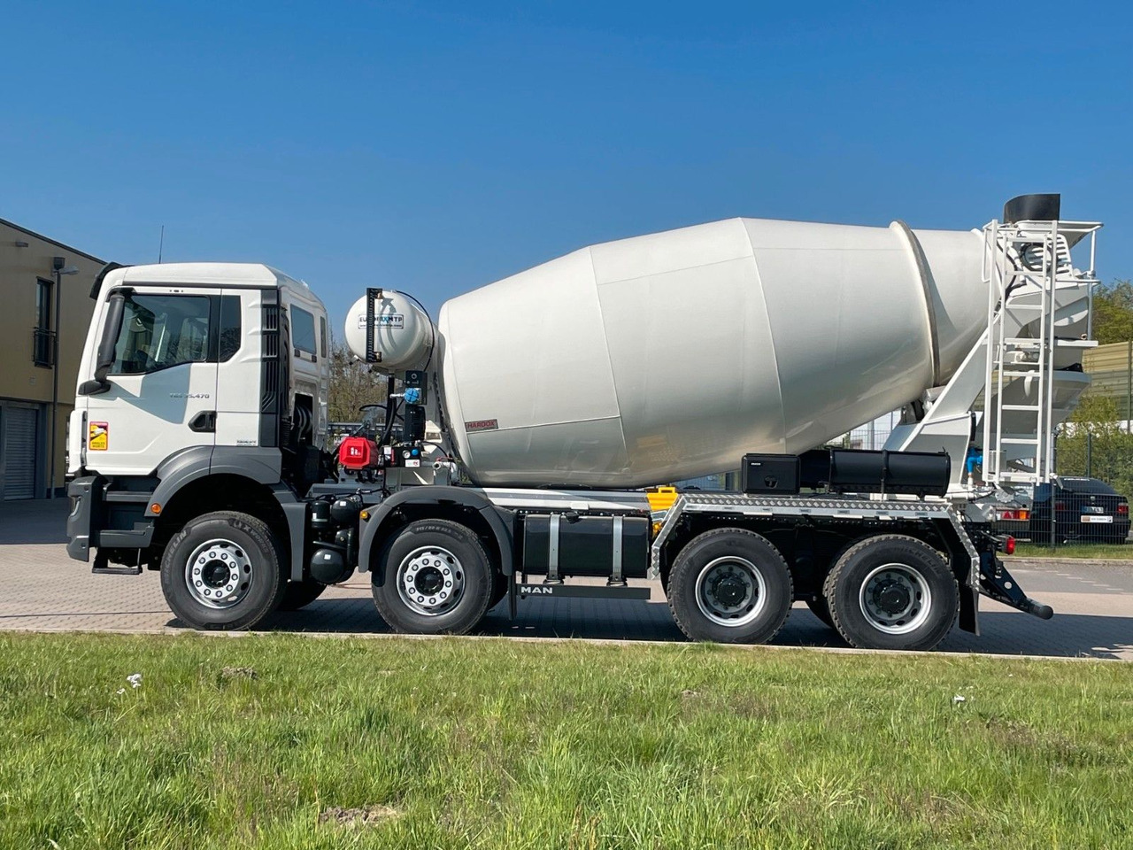 MAN TGS 35.470 8x4 EuromixMTP EM 10 L 10xVORHANDEN - Avtomešalec: slika 3 MAN TGS 35.470 8x4 EuromixMTP EM 10 L 10xVORHANDEN - Avtomešalec: slika 3