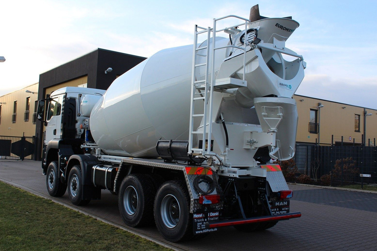 MAN TGS 37.480 8x8 EuromixMTP EM 10 L MAN TGS 37.480 8x8 EuromixMTP EM 10 L - Avtomešalec: slika 2 MAN TGS 37.480 8x8 EuromixMTP EM 10 L MAN TGS 37.480 8x8 EuromixMTP EM 10 L - Avtomešalec: slika 2